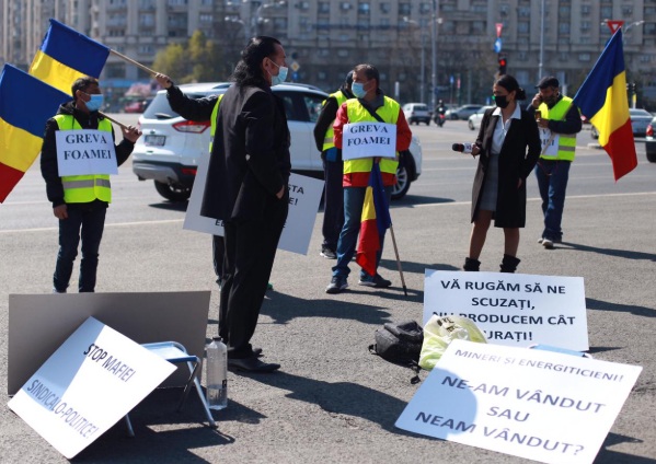 Protest masiv în București: aproximativ 1.000 de mineri ies în stradă, nemulțumiți de concedieri și viitorul industriei