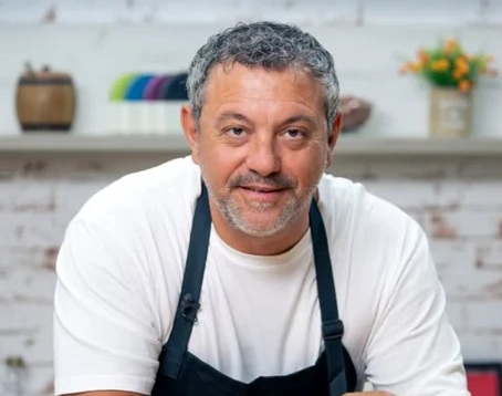 Chef Sorin Bontea dă lovitura: pasca fără aluat – desertul perfect pentru Paște