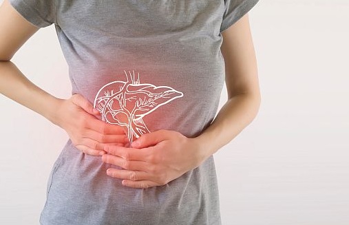 Ficatul, pus la încercare de sărbători: cât de mult este afectat și ce poți face pentru a-l proteja